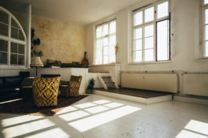 Studio ISO 70